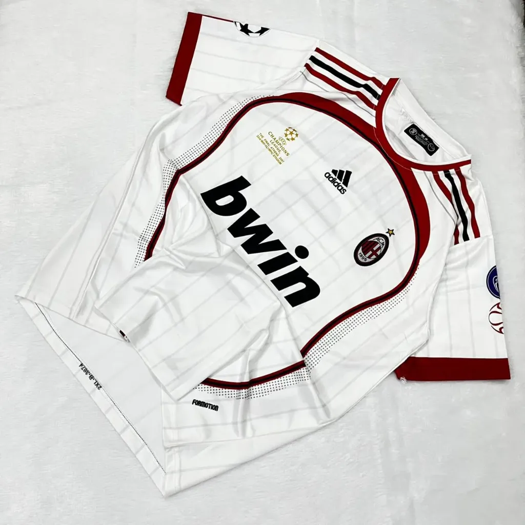 AC Milan 2006–07 Away Retro Jersey – Embroidery Edition (S)