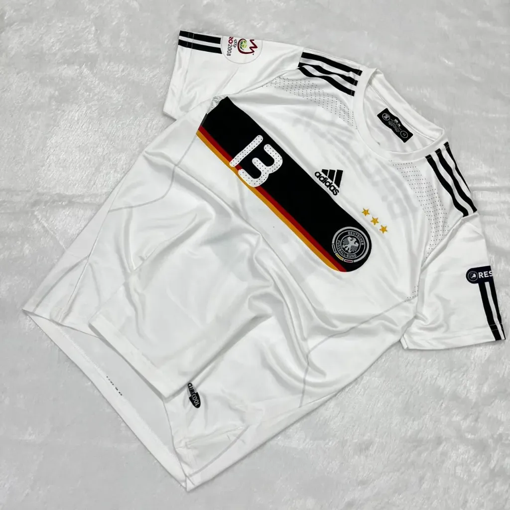 The Germany 2008/09 Home Retro Jersey (S)